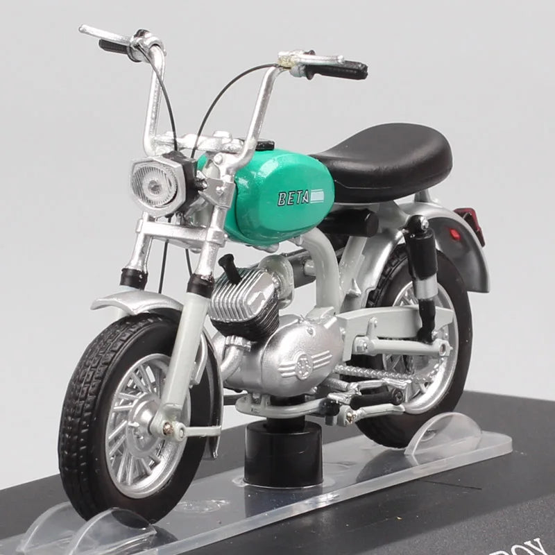 1/18 Scale Testi Militar Beta Boy Benelli Motorella Montesa Velosolex 2200 Malaguti Negrini Harvard Moped Model Bike Scooter Toy