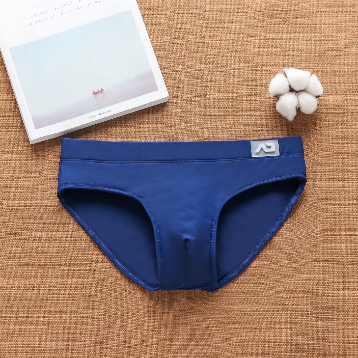 Addicted Brand Men's Swimming Trunks Underwear Sexy Comfortable Fashion Briefs Tight Stretch Simple Beach Pants Underpants Male