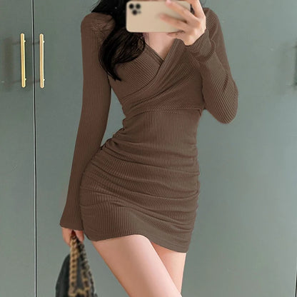 Autumn Long Sleeve Fold Tight Slim Fitting V-neck Solid Color Sexy Dresses