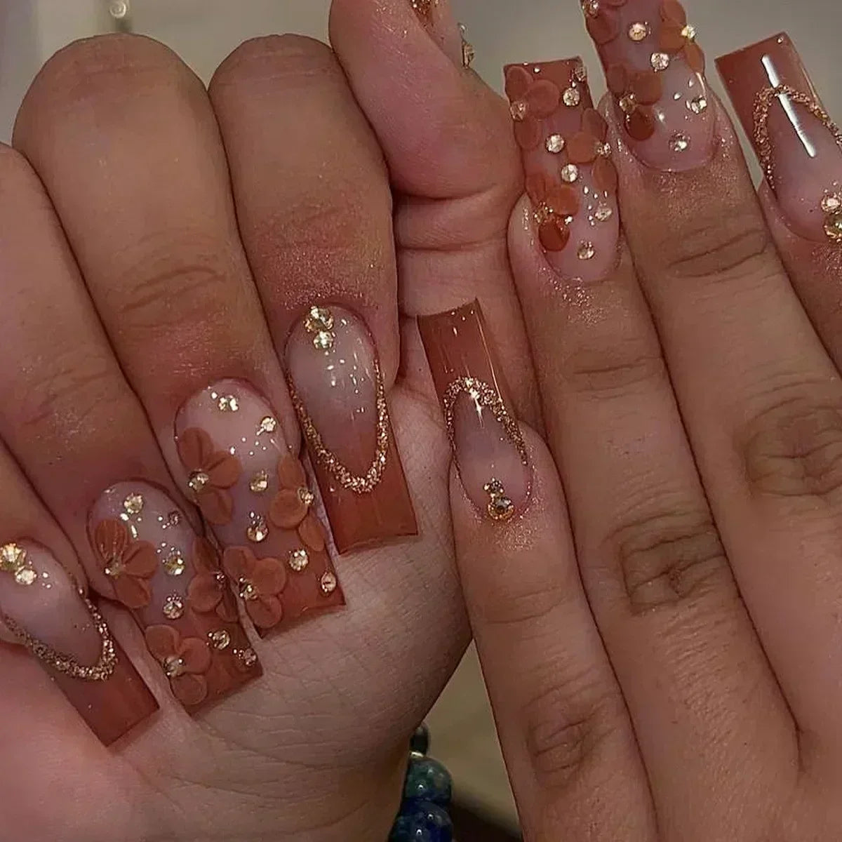 24Pcs White French False Nails Long Coffin Flower Butterfly with Rhinestones French Design Wearable Fake Nails Press on Nails