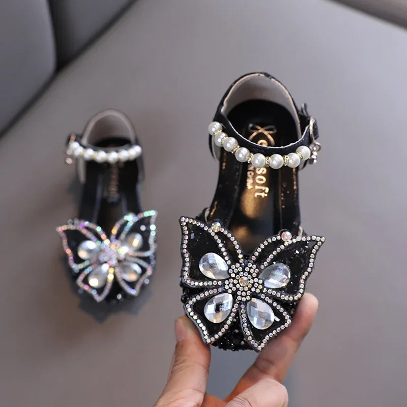 Kids Summer Shoes Girls Princess Sandals Performance Soft Flat Shoe Girls Dance Diamonds Butterfly Shoe