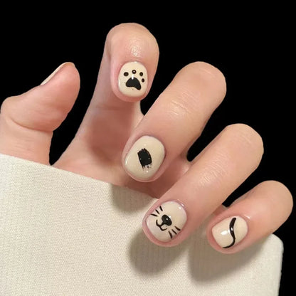 24Pcs New White Daisy Fake Nails Short Simple Detachable Wearable Armor Wearing Reusable False Nails Ballerina Press on Nail Set