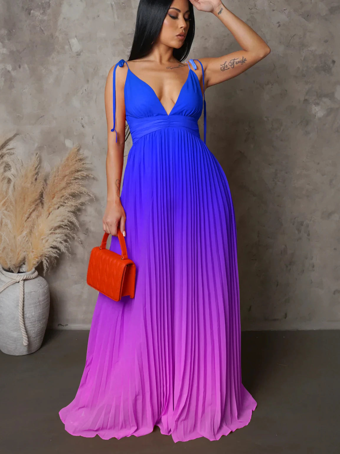 Gradient Color Tie Up Stap Sleeveless Pleated Backless Maxi Dress