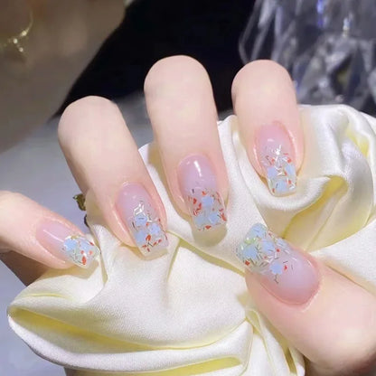 24Pcs New White Daisy Fake Nails Short Simple Detachable Wearable Armor Wearing Reusable False Nails Ballerina Press on Nail Set