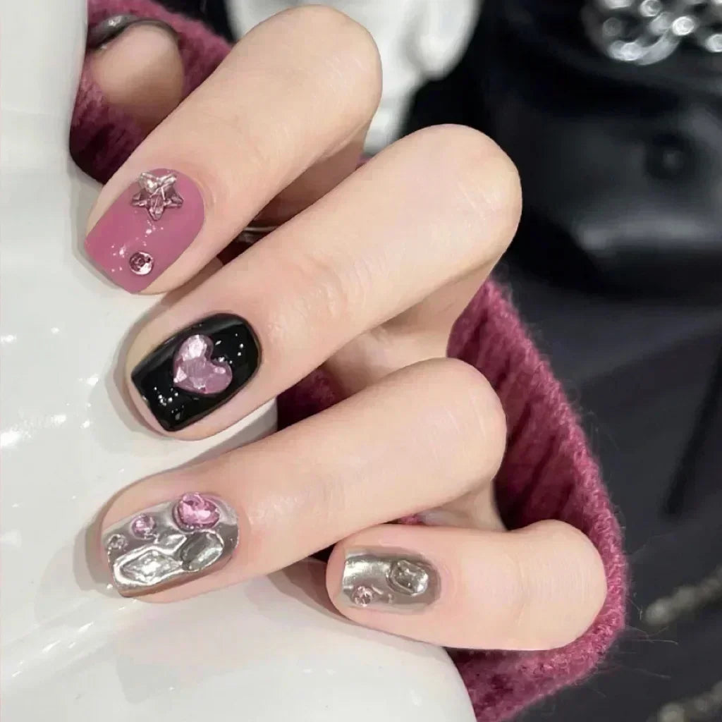 24pcs Black Short Ballet False Nails with Glue French Design Detachable Fake Nails Art Heart Full Cover Press on Nails Tips