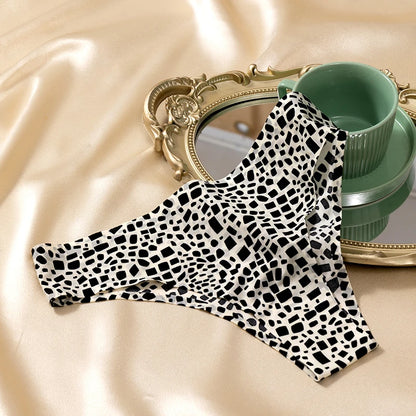 Giczi 3PCS/Set Women's Panties Fashion Leopard Bikini Sexy Thongs Seamless Underwear Silk Satin Lingerie Sport Fitness G-Strings