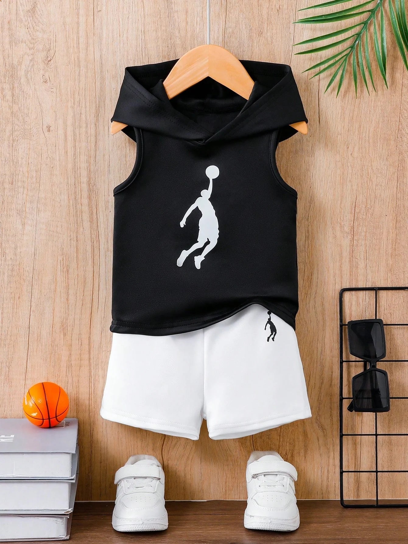Two piece summer baby boy sleeveless vest top, sporty style for going out shopping, comfortable shorts, handsome boy outfit