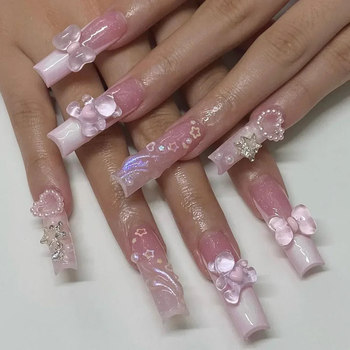 24Pcs Simple Blue French Fake Nails with Diamond Love Pattern Design False Nails Press on Mid-length Ballet Full Cover Nail Tips