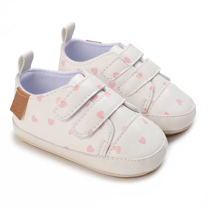 White Baby Shoes Girls Lovely Heart Embroidery Casual Sneakers Non-slip Infant Kids Christening