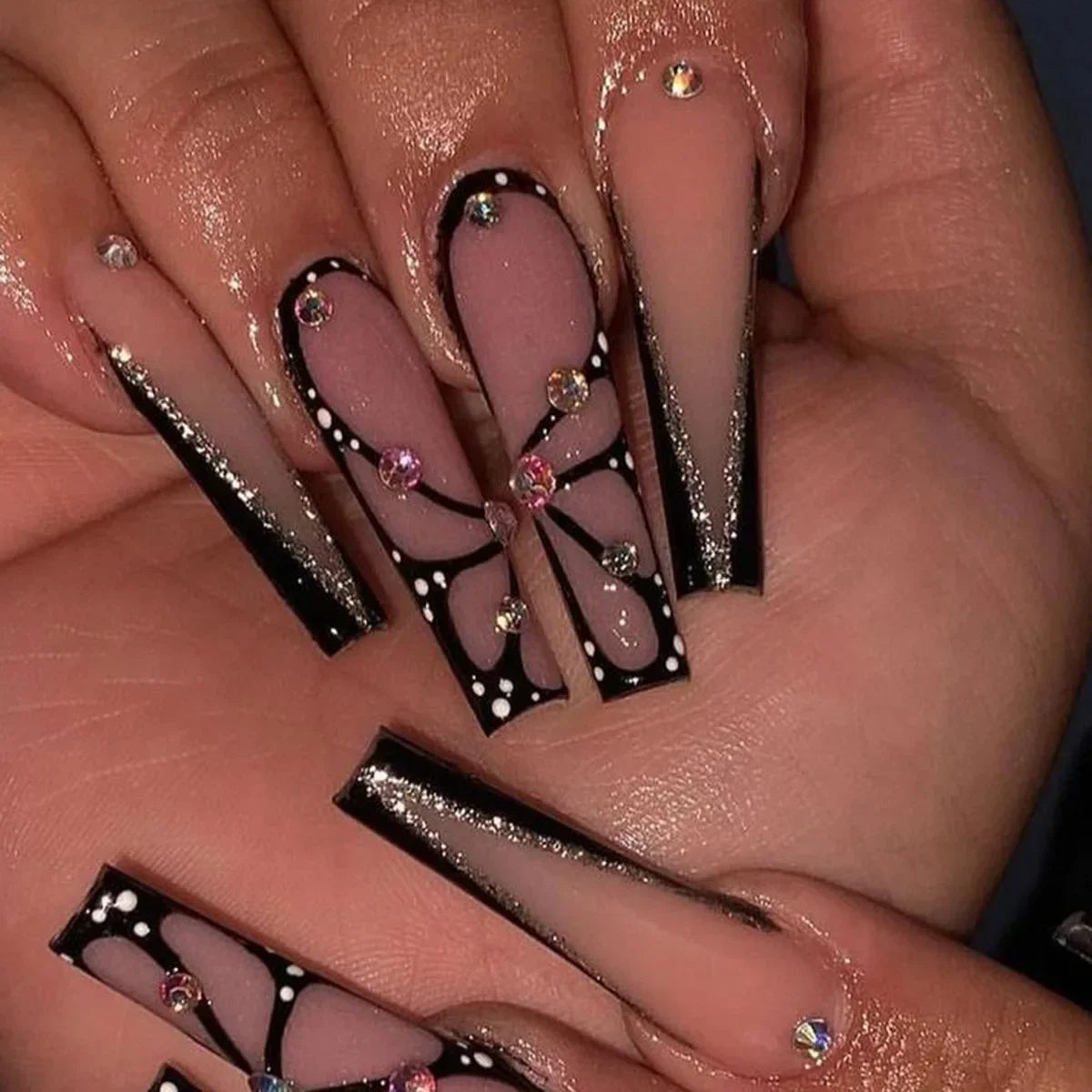 24Pcs Simple Blue French Fake Nails with Diamond Love Pattern Design False Nails Press on Mid-length Ballet Full Cover Nail Tips