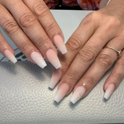 24Pcs Medium Short Square False Nails Glittering Nail Art White Wearable Fake Nail Silver French Full Cover Press on Nail Tips