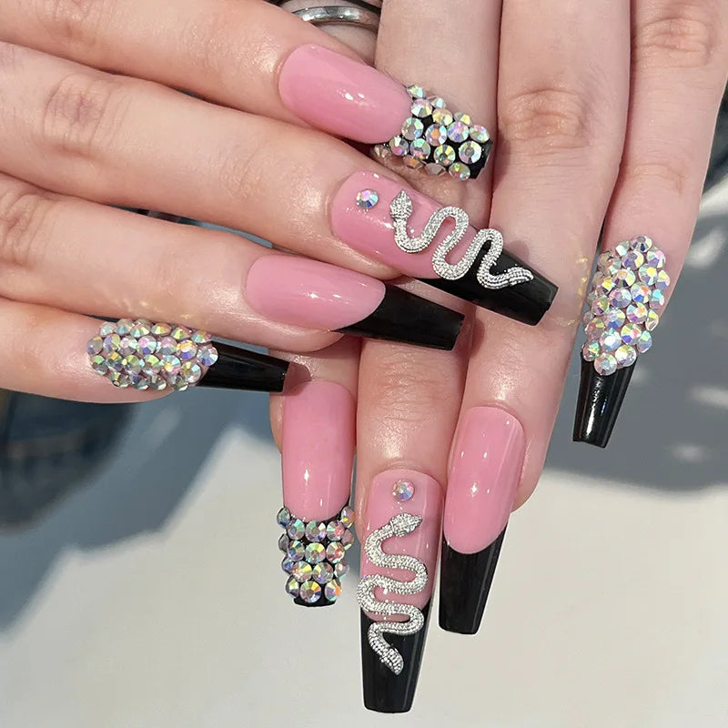 24pcs Pink Fake Nails Beveled Long  French Snake Pattern Wearing Art False Nails Finished Fashion Press on Nail Nail Charms Kit