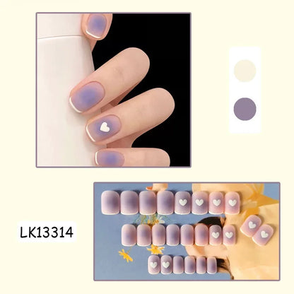 24Pcs New White Daisy Fake Nails Short Simple Detachable Wearable Armor Wearing Reusable False Nails Ballerina Press on Nail Set