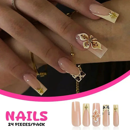 24Pcs Red Heart False Nails Long Luxury with French Design Rhinestone Wearable Fake Nail Simple Decoration Press on Nail Tips