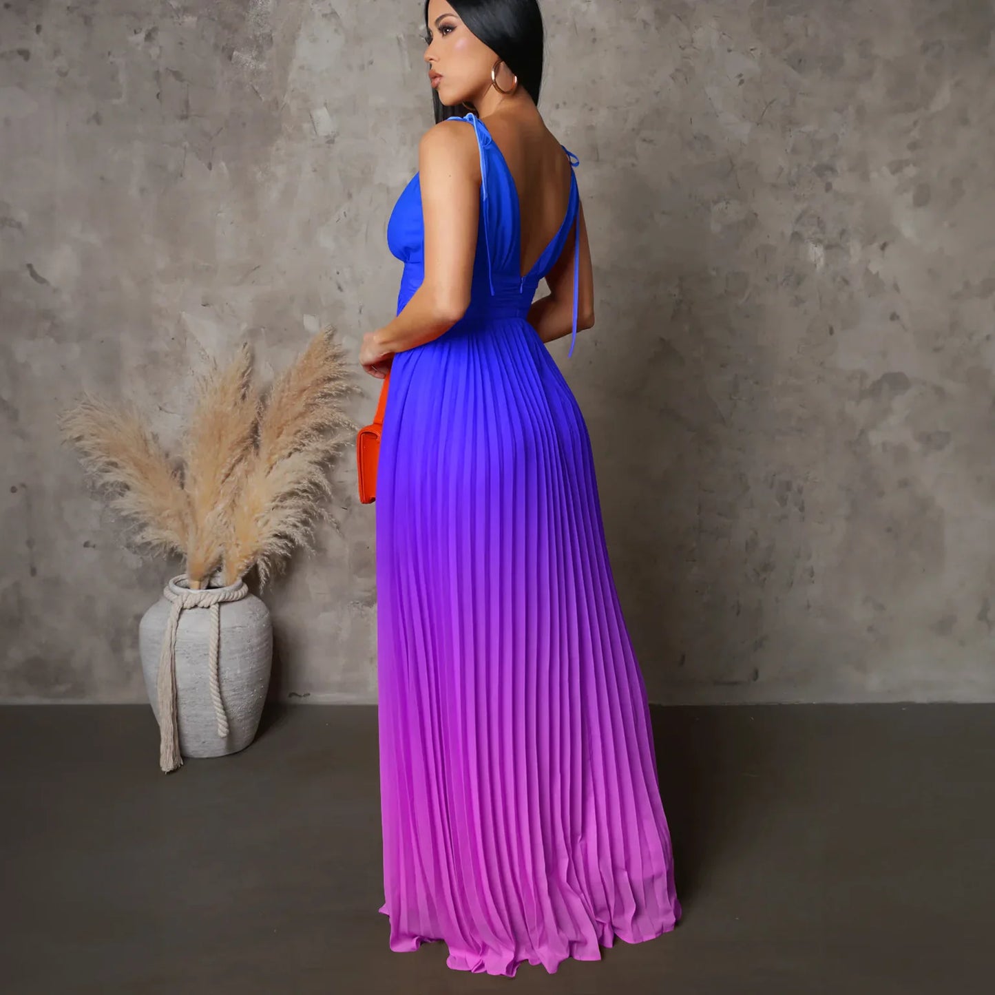 Gradient Color Tie Up Stap Sleeveless Pleated Backless Maxi Dress