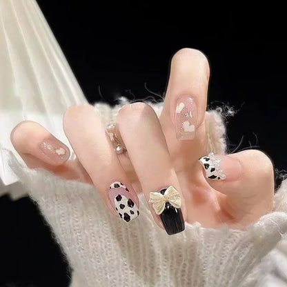 24pcs Black Short Ballet False Nails with Glue French Design Detachable Fake Nails Art Heart Full Cover Press on Nails Tips