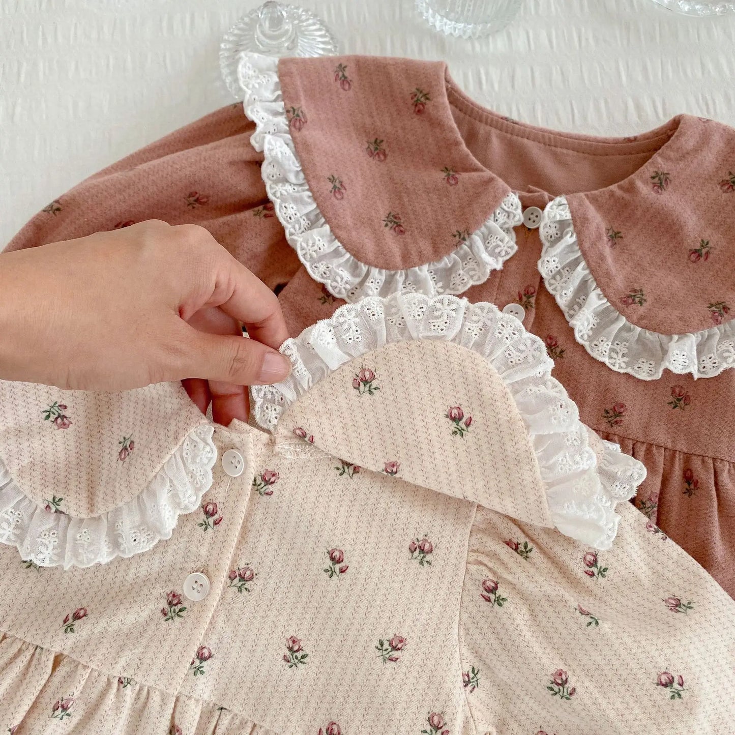 Autumn Infant Girls Full Sleeve Peter Pan Collar Lace Ruched Floral One-piece