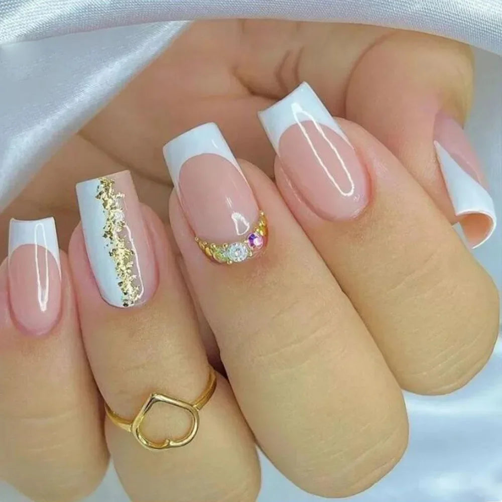 24Pcs Short Square False Nails Simple French Fake Nails Press on Nails Full Cover Nail Tips Detachable DIY Manicure