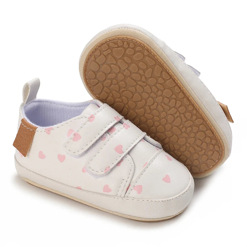 White Baby Shoes Girls Lovely Heart Embroidery Casual Sneakers Non-slip Infant Kids Christening