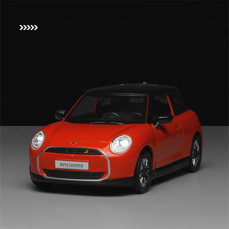 1/28 Mini Cooper Alloy Car Model Diecast Metal New Energy Vehicles Car Model Simulation Sound and Light Collection Kids Toy Gift