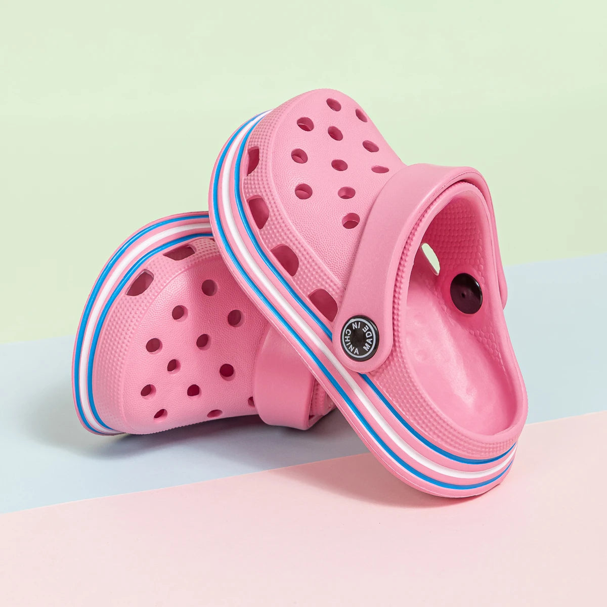 Summer Boys Girls Toddler Garden Clogs Non-Slip Breathable Sandals Children Lightweight Slip-on Beach Pool Shower Slippers