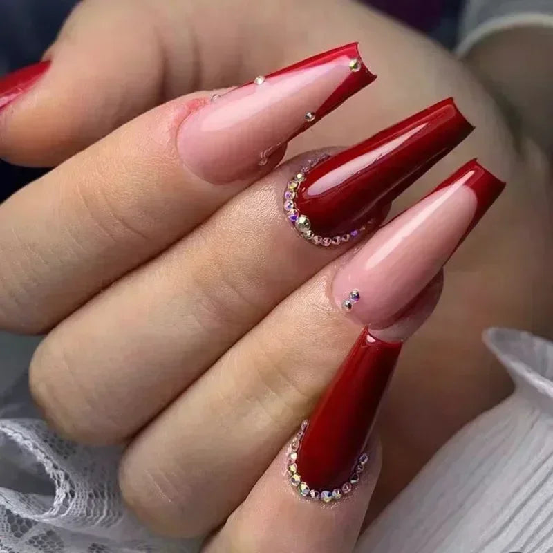 24Pcs Red Heart False Nails Long Luxury with French Design Rhinestone Wearable Fake Nail Simple Decoration Press on Nail Tips