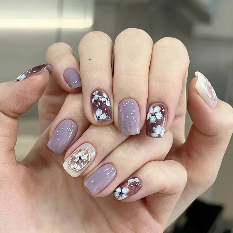 24Pcs Wearable French Fake Nails with Glue Simple Square False Nail Pink Short Detachable Press on Nail Tips Nude Manicure