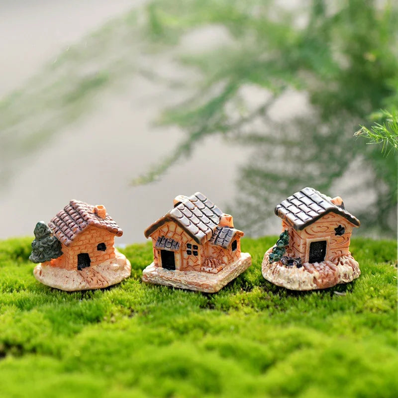 5Pcs Mini Doll House Stone House Resin Decorations for Home and Garden DIY Decorations(Style Random)