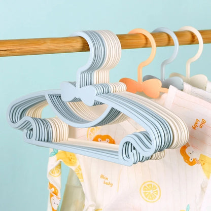 10pcs Portable Kids Clothes Hanger Plastic Display Hangers Household Baby Coat Rack Thickened Bow Coat Hanger Clothing Organizer