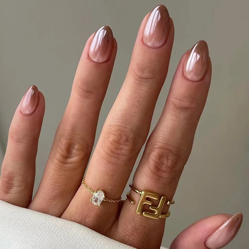24Pcs Short Square Nude Fake Nails Art White Edge Glossy Artificial French False Nails Removable Full Cover Press on Nail Tips
