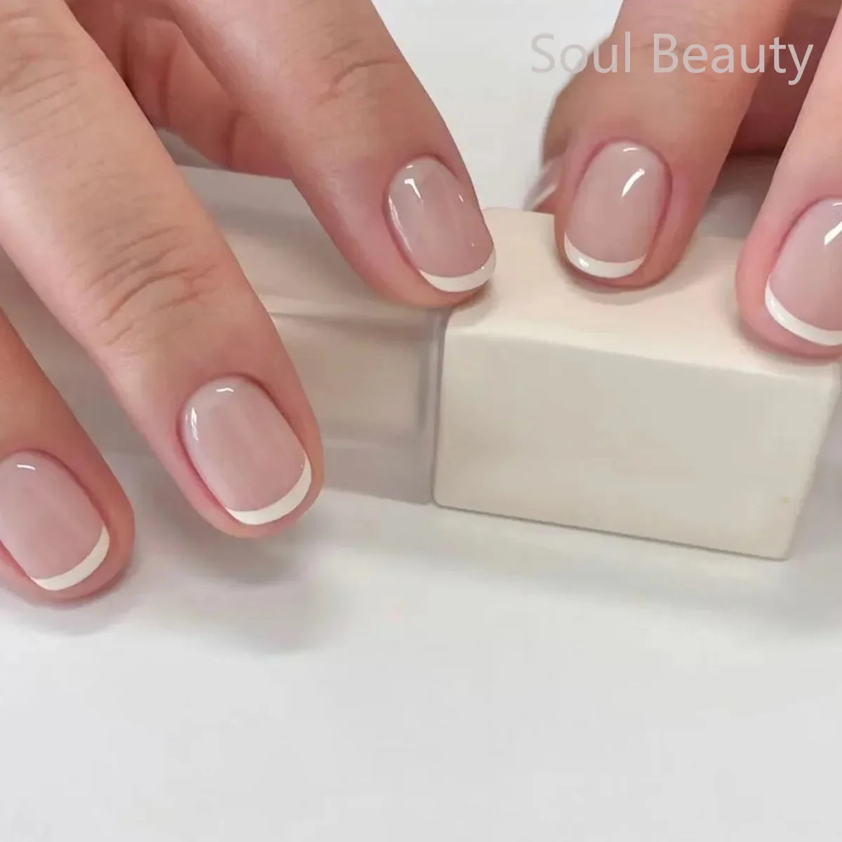 24Pcs Short Square Nude Fake Nails Art White Edge Glossy Artificial French False Nails Removable Full Cover Press on Nail Tips