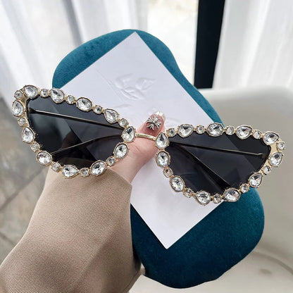 New Diamond Sunglasses Women Luxury Cat Eye Sun Glasses Trends Personalized Shades INS