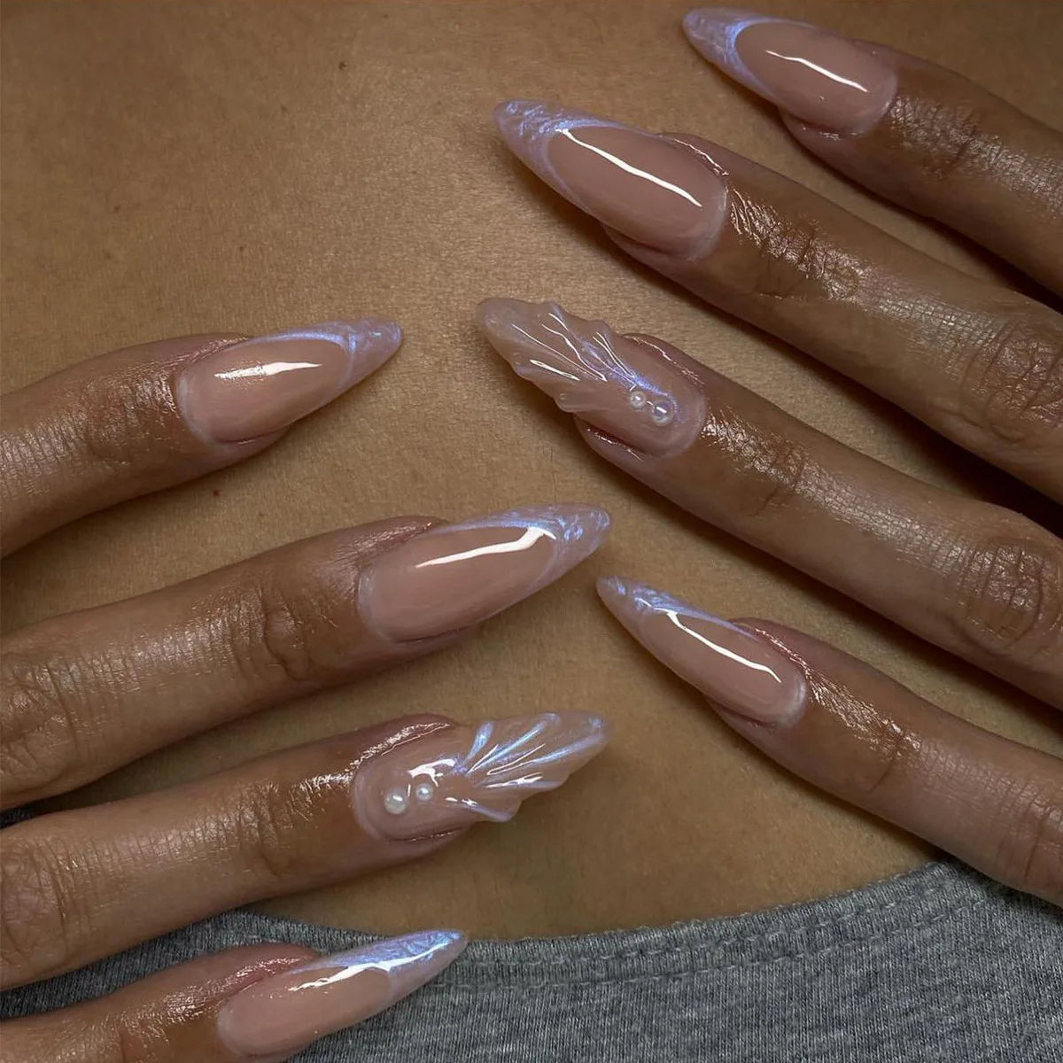 24Pcs Mid-length False Nails with Almond Head Design Brown Gold Lines Fake Nails Oval Wearable French Press on Nail Tips