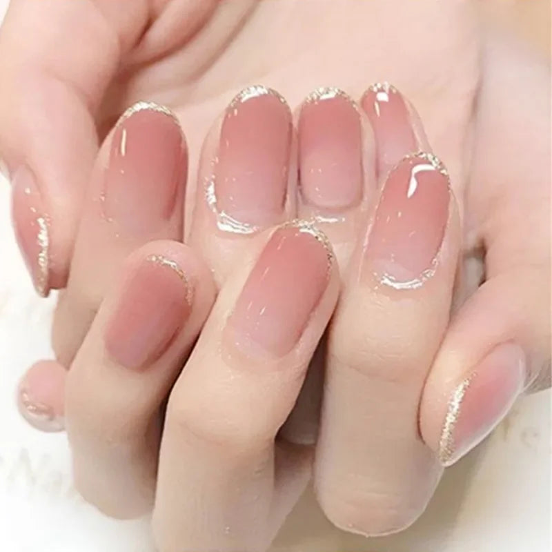 24Pcs New White Daisy Fake Nails Short Simple Detachable Wearable Armor Wearing Reusable False Nails Ballerina Press on Nail Set