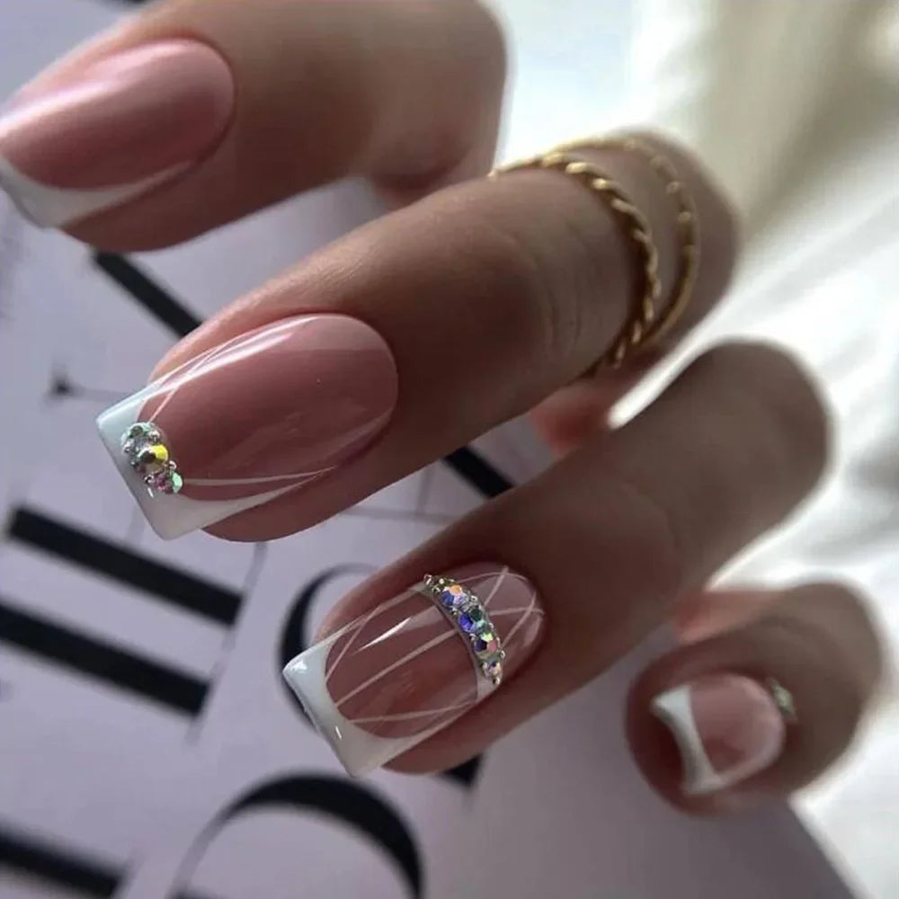 24Pcs Short Square False Nails Simple French Fake Nails Press on Nails Full Cover Nail Tips Detachable DIY Manicure