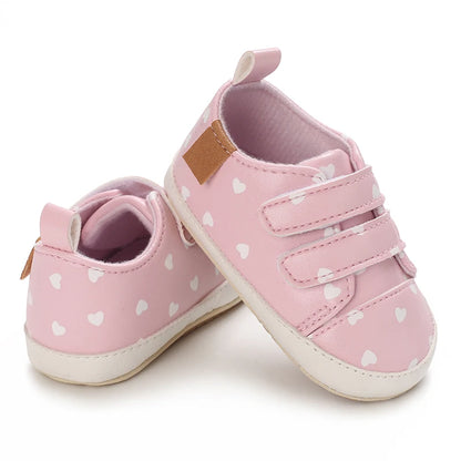 White Baby Shoes Girls Lovely Heart Embroidery Casual Sneakers Non-slip Infant Kids Christening